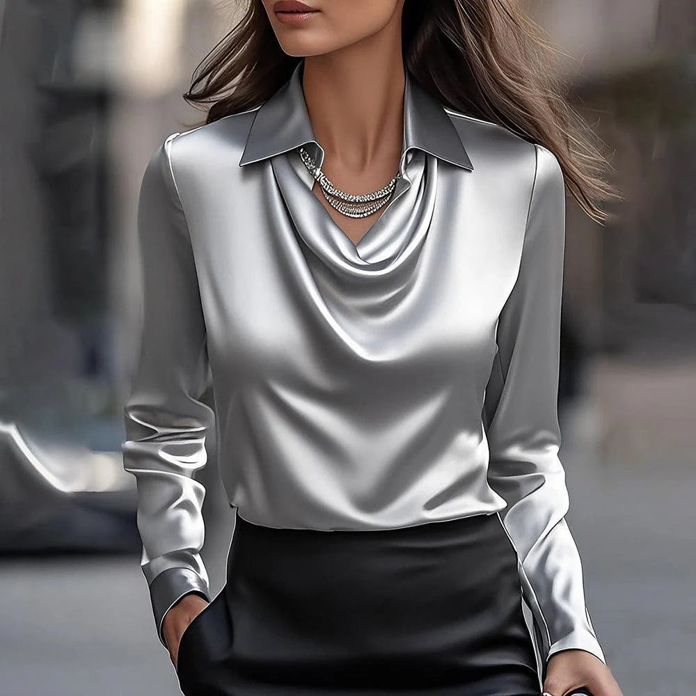 Mathilde™ | Elegant Skinnende Bluse med Plisseret Krave – Chic & Tidløs