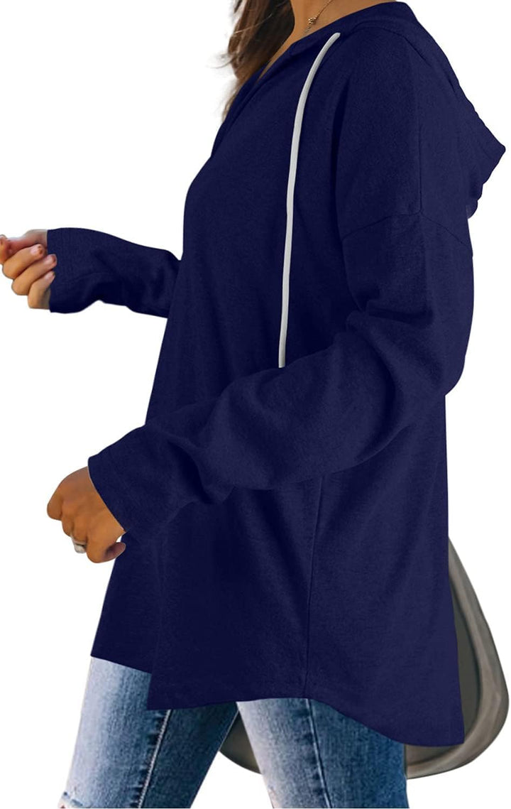 Camilla | Hoodie med V-hals og Snøre