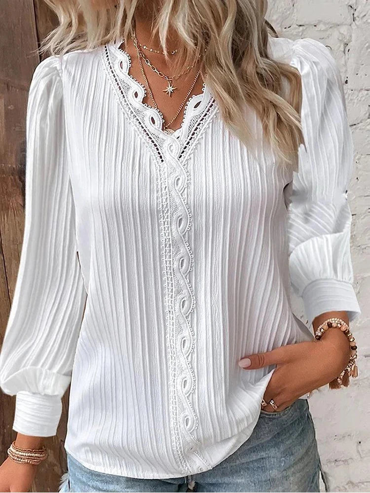 Emma™ | Bluse Med Blonde Detaljer I Chiffon