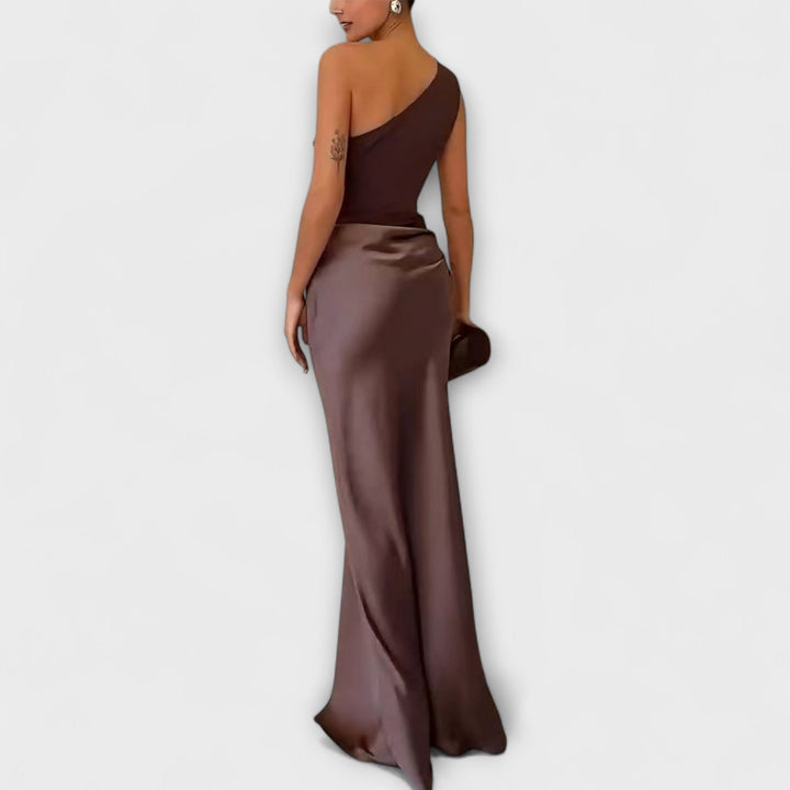 Elmina™ | Elegant Én-Skulder Plisseret Maxi Kjole
