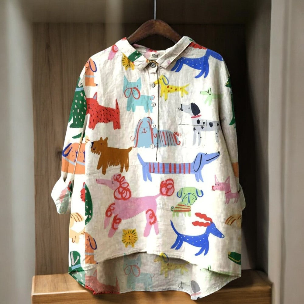 Camilla™ | Eksklusiv Damebluse med Hundeprint