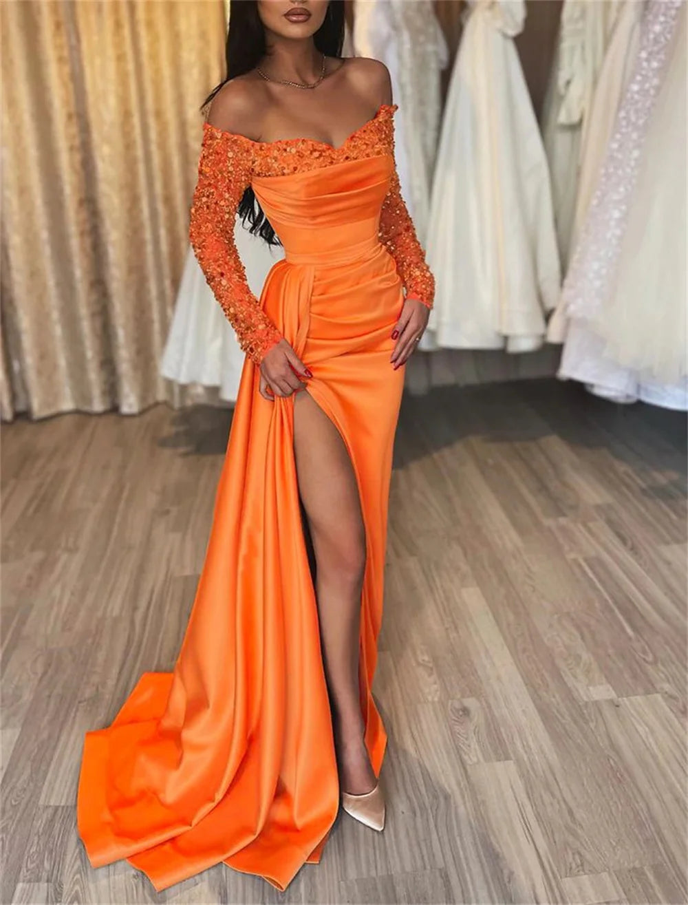 Jinkee™ | Off-Shoulder Funky Silk Maxi Kjole