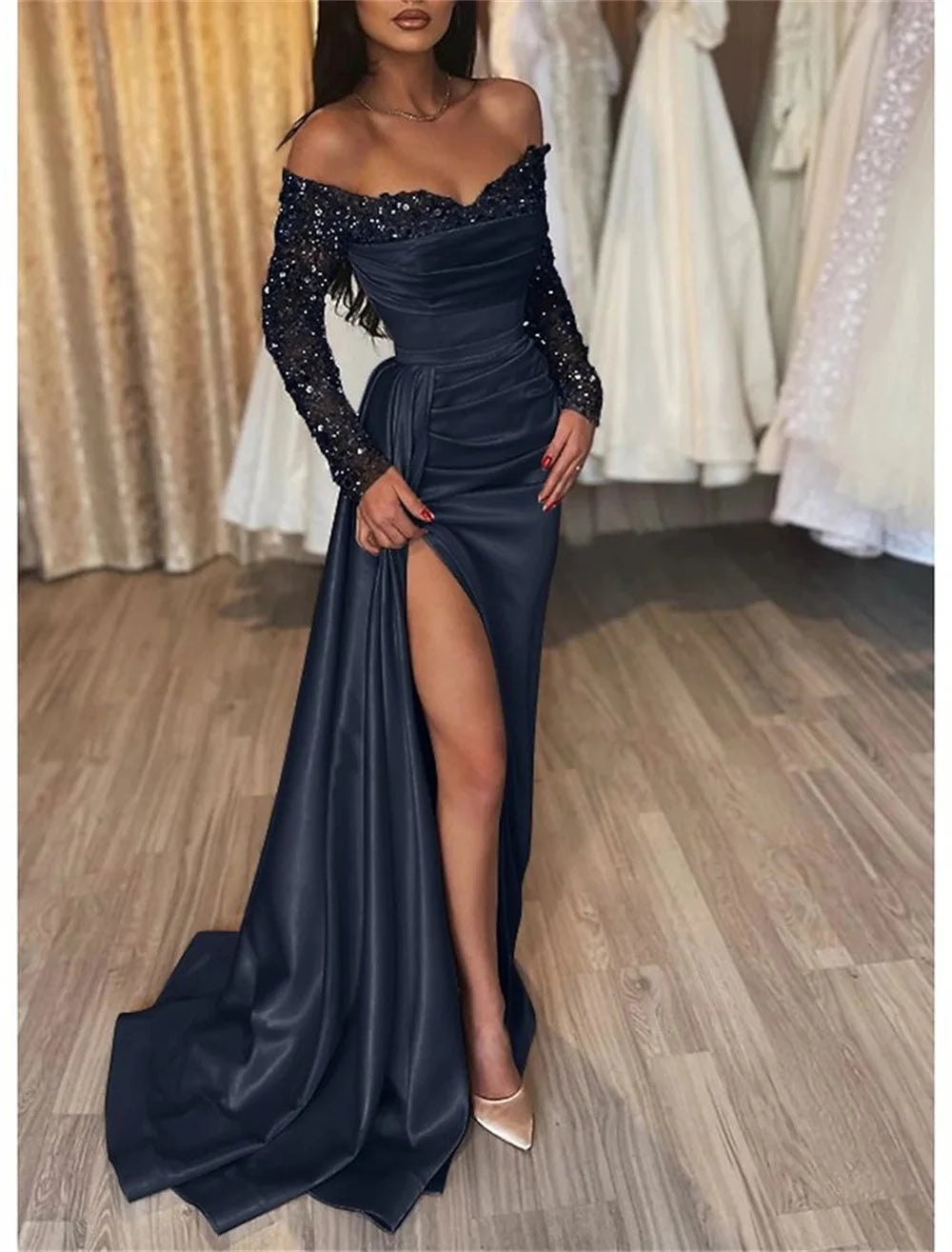 Jinkee™ | Off-Shoulder Funky Silk Maxi Kjole