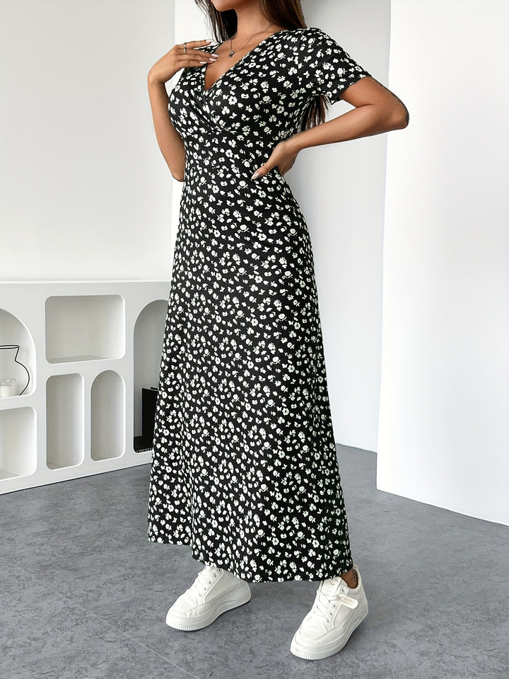 Cecilie™ | Elegant Strikket Kjole med Blomstermønster og V-Hals
