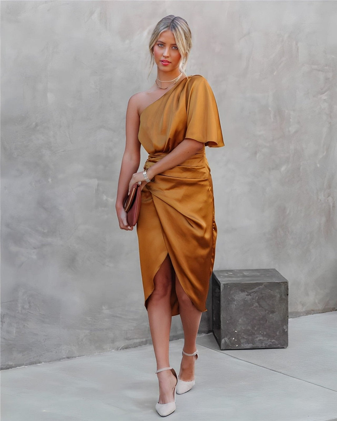 Kyra™ | Elegant Silkekjole med Slids