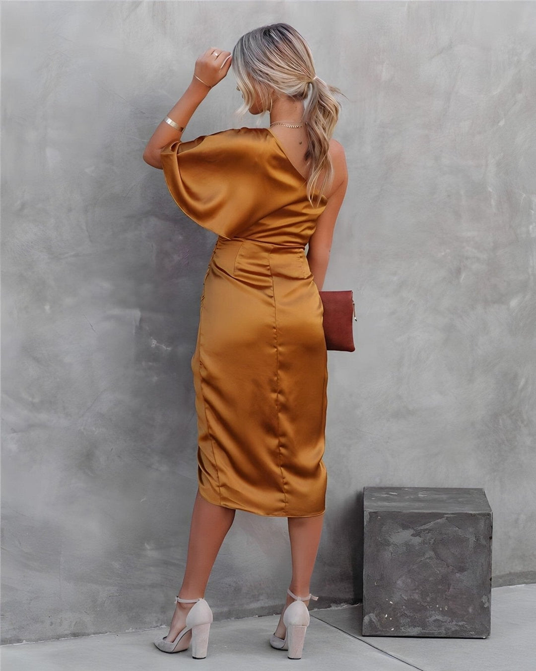 Kyra™ | Elegant Silkekjole med Slids
