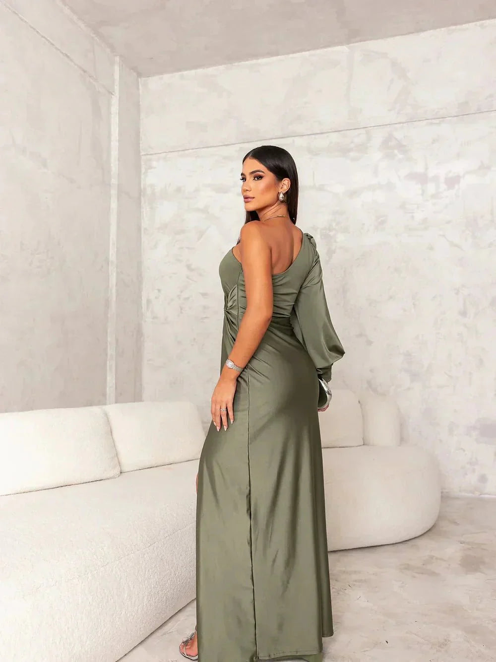 Victoria™ | Elegant Silkekjole med Slids
