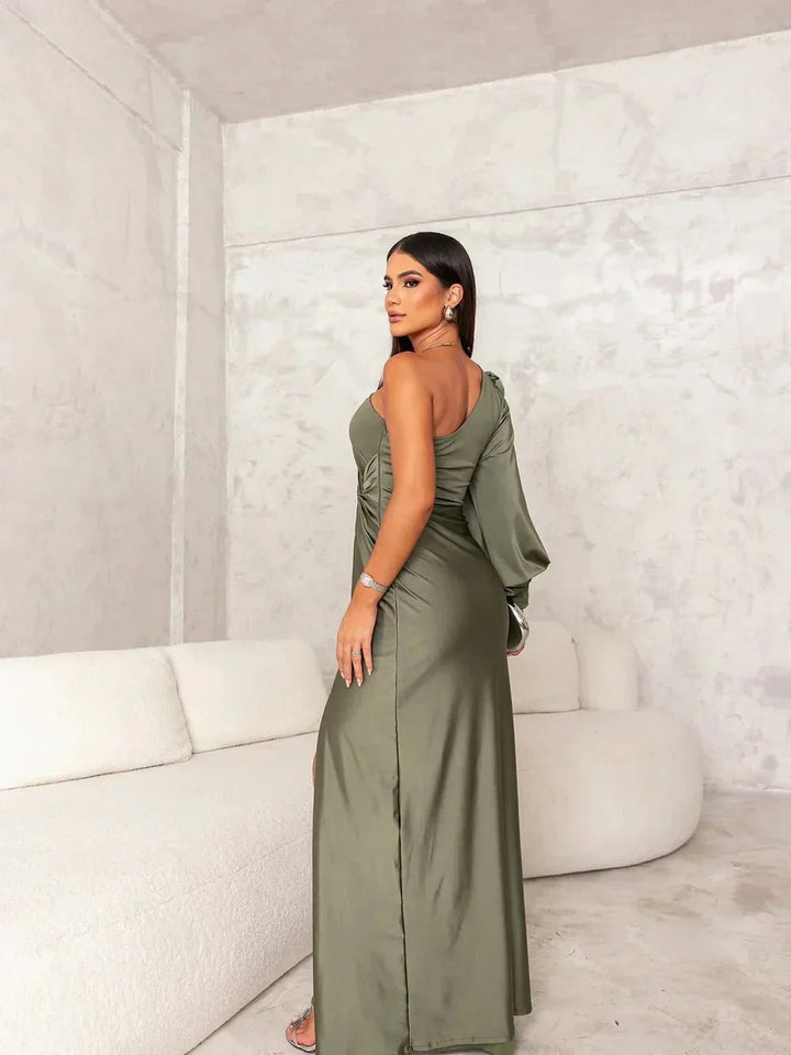 Victoria™ | Elegant Silkekjole med Slids